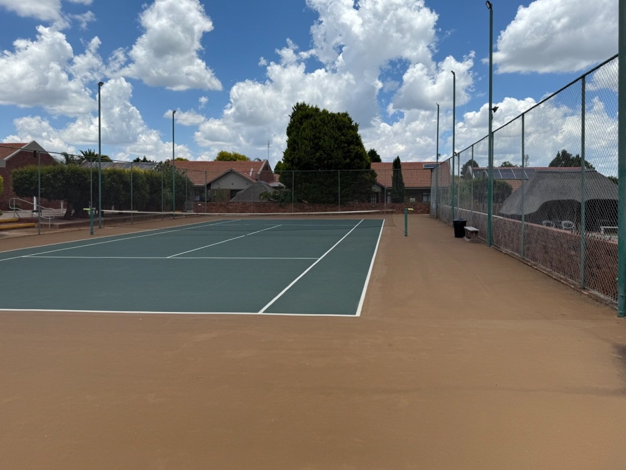 3 Bedroom Property for Sale in Flamwood North West